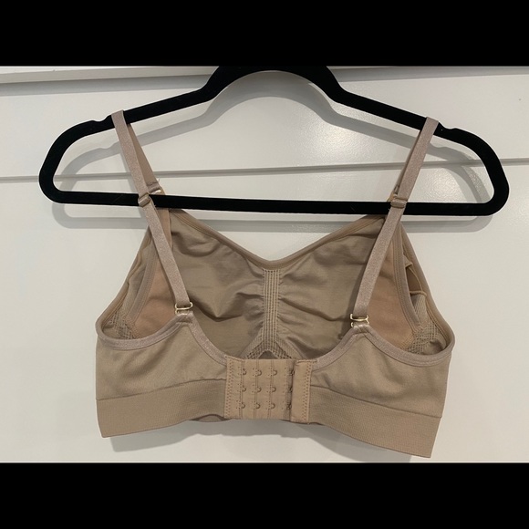 A Pea in the Pod - Nude Nursing Bra - Picture 4 of 5